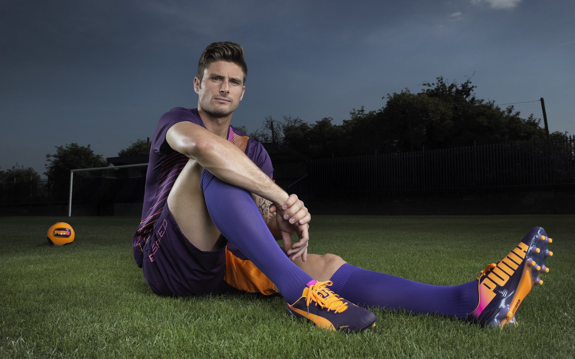 十五运会U20男足：81岁徐根宝带队上海小组赛两连胜，足球教练徐根宝